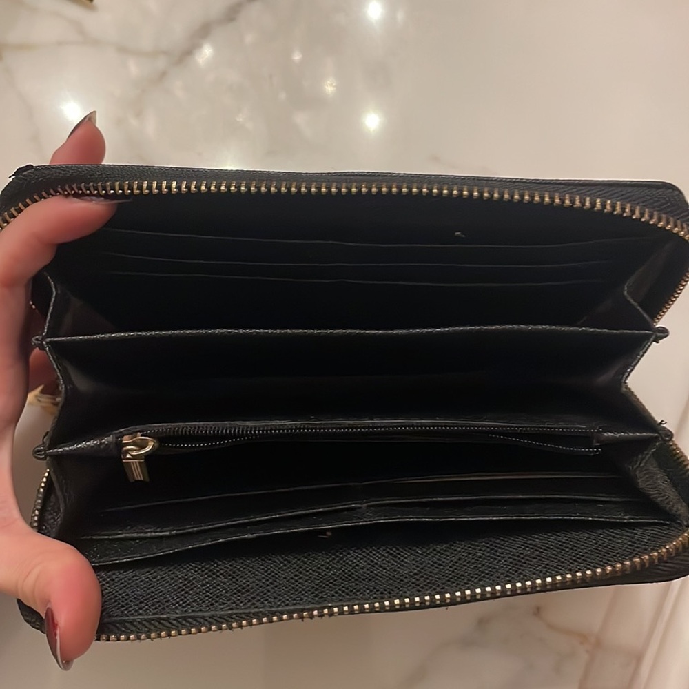 Vintage Tory Burch black leather wallet - Picture 6 of 12